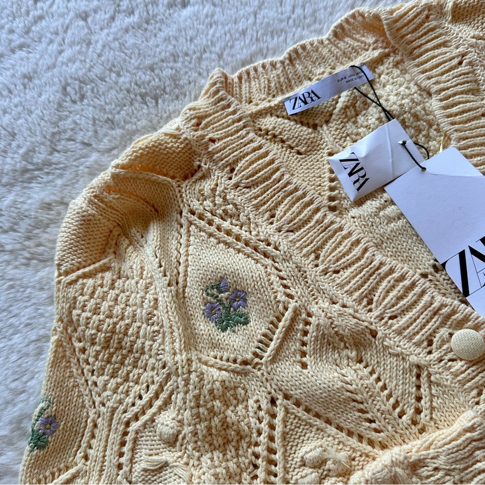 Zara Women's Yellow Cardigan Sweater with Flowers - Picture 5 of 9